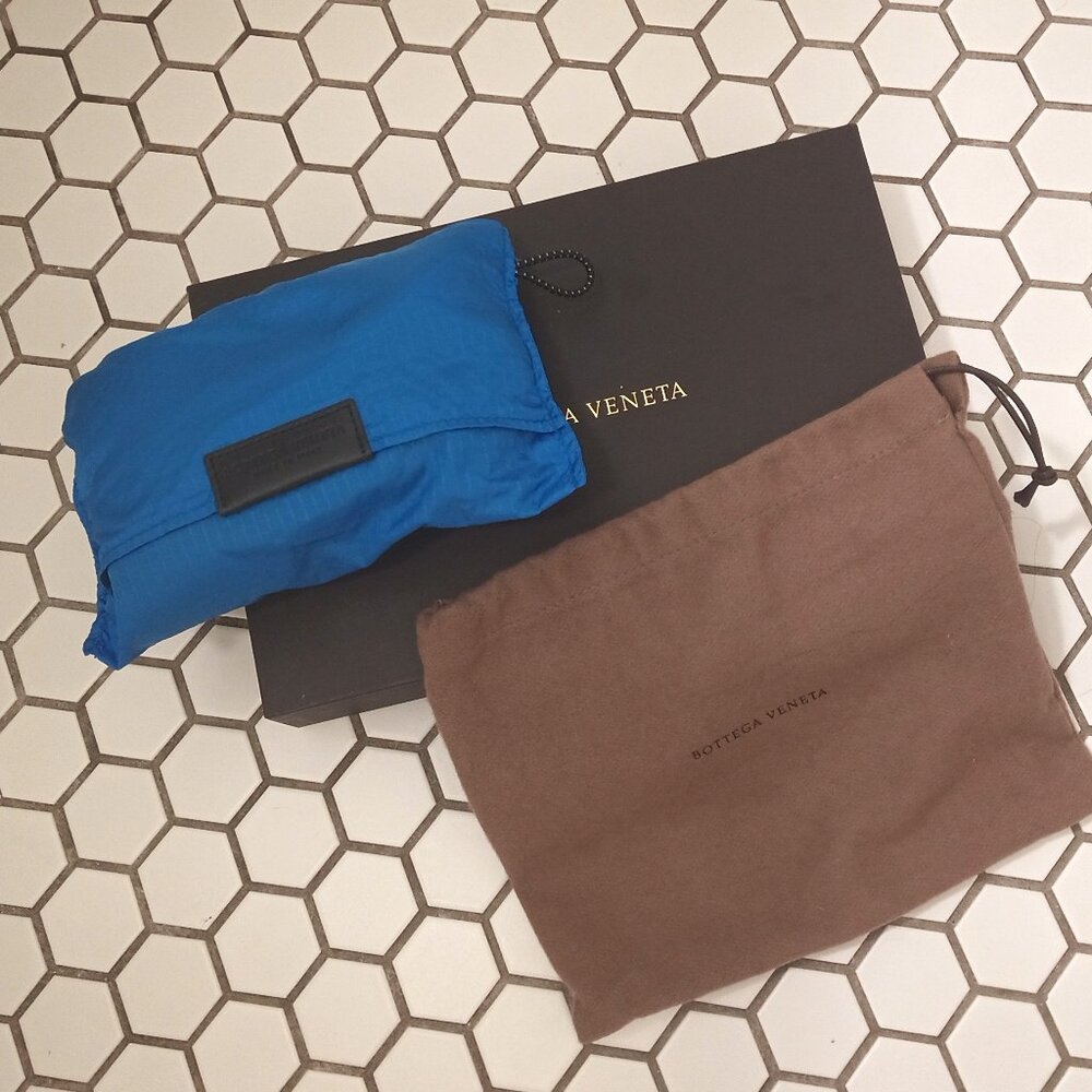 EUC Bottega Veneta Ripstop Packable Drawstring Mesh Bag BLUE + Box & Dust Cover
